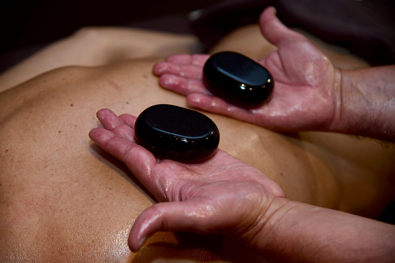 Detalj Hot Stone masaže